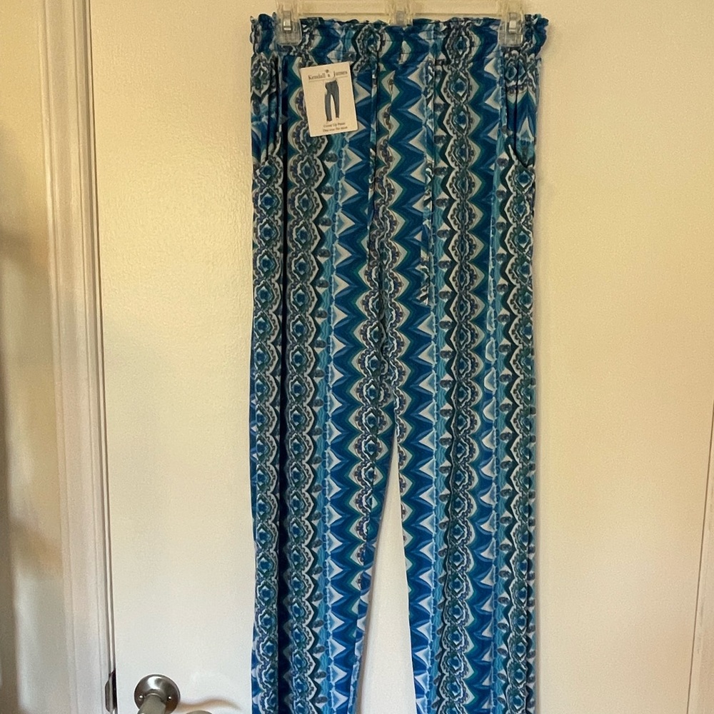 NEW Kendall & James Blue Pants with Pockets, Elastic Waist & One Size Fits Most
